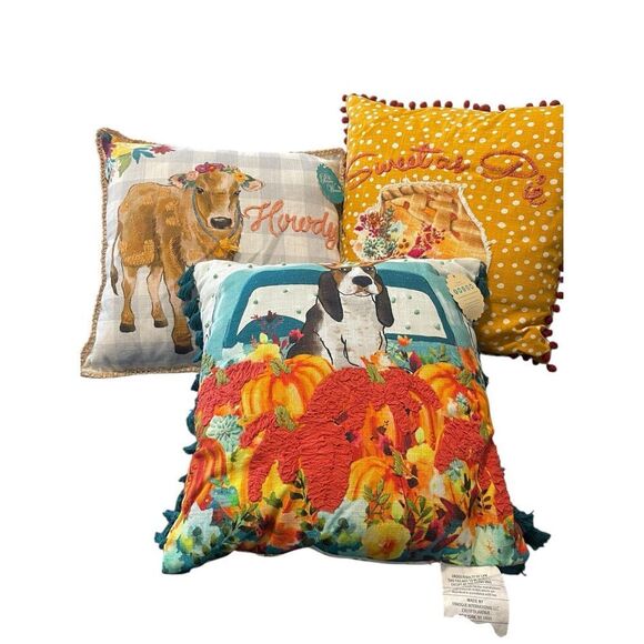 Pioneer Woman Dog Charlie Howdy Sweet as Pie Decorative Throw Pillow Set of 3 - Picture 1 of 15